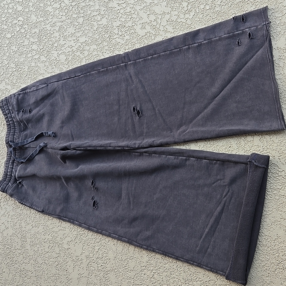 AERIE Wide-Leg Distressed Skater Joggers